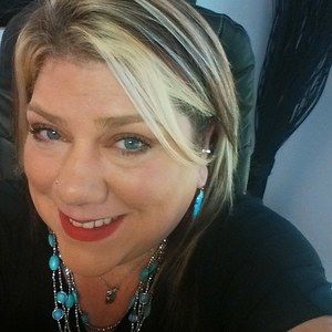 Meet your Posher, Tracy